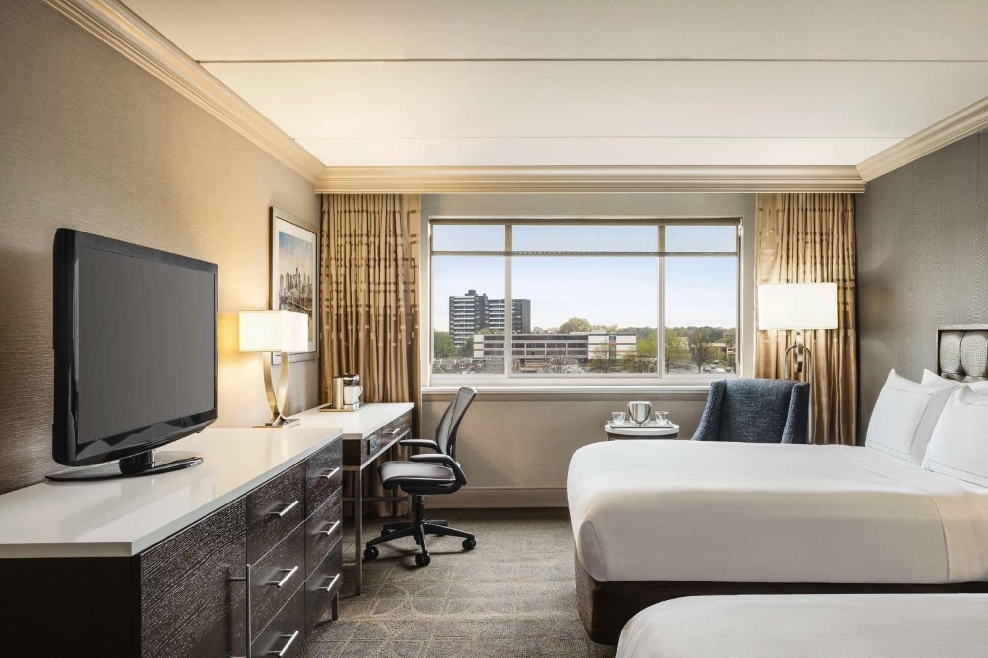 Hilton Philadelphia City Avenue Exteriör bild
